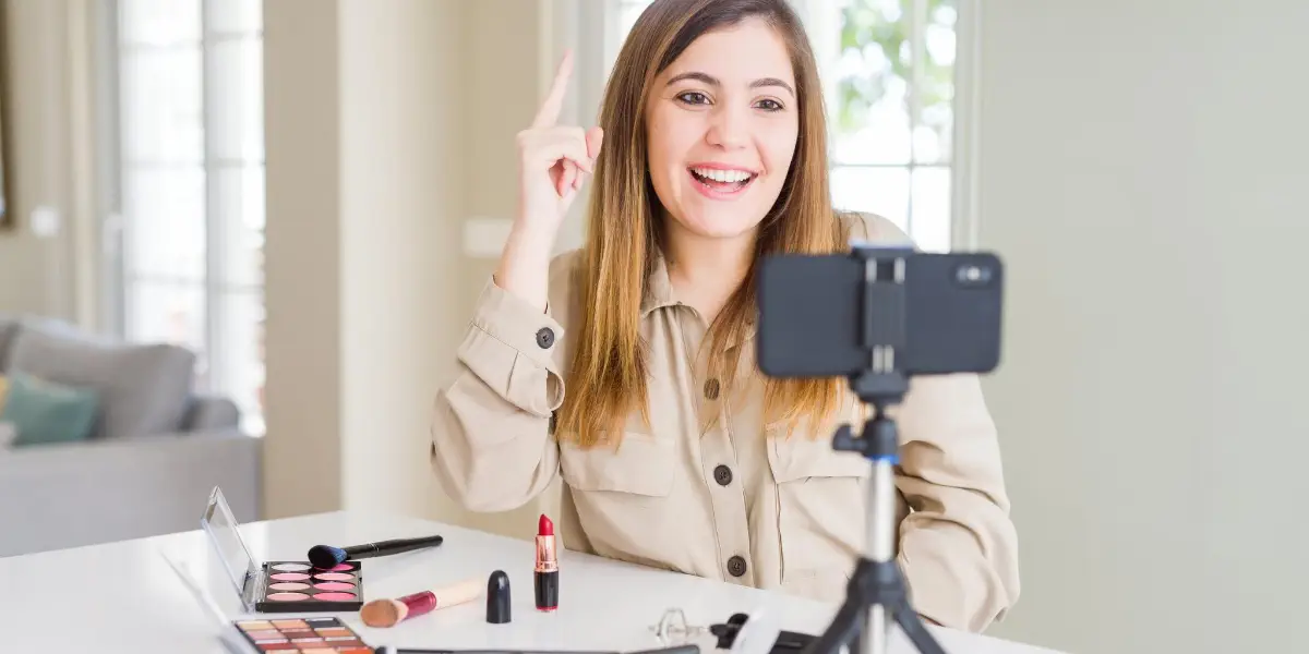 Influencer 1200x600 px